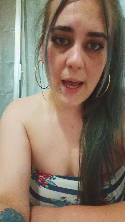 Alessia189412 live cam on Cam4
