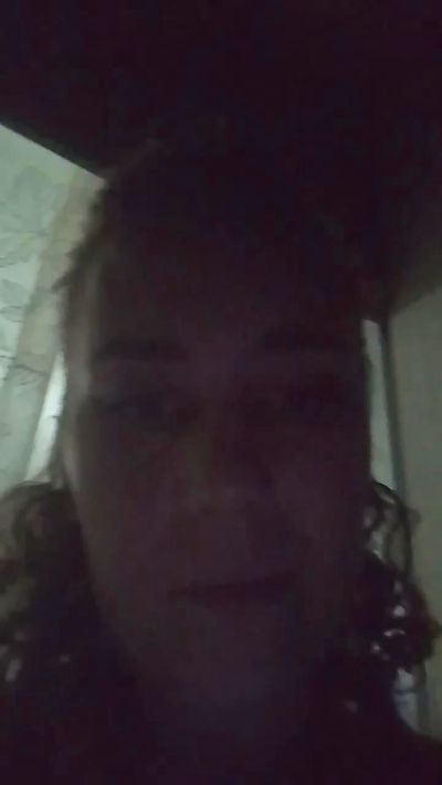 Alessia189412 live cam on Cam4