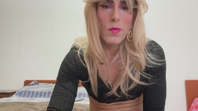 AlessiaMoonTrav live cam on Cam4