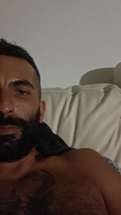 Alessio90italy live cam on Cam4