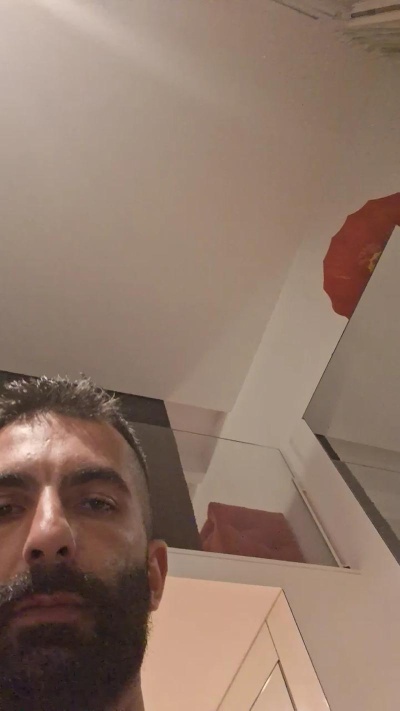 Alessio90italy live cam on Cam4