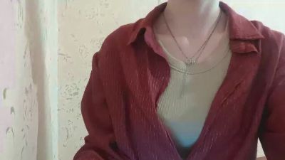 AletaArrez live cam on Cam4