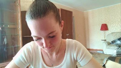 AletaArrez live cam on Cam4