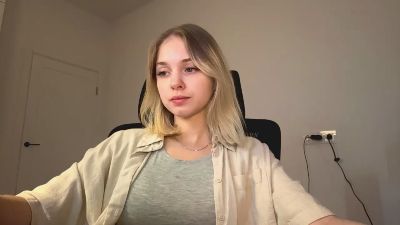 AlethaStewart live cam on Cam4