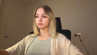 AlethaStewart live cam on Cam4
