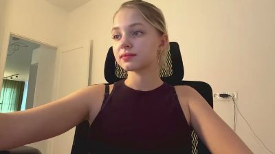 AlethaStewart live cam on Cam4