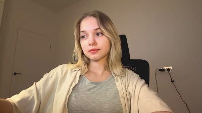 AlethaStewart live cam on Cam4