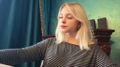 AlethaStewart live cam on Cam4