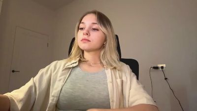 AlethaStewart live cam on Cam4