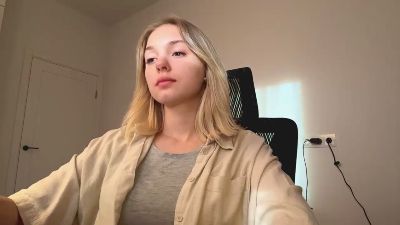AlethaStewart live cam on Cam4