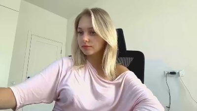AlethaStewart live cam on Cam4