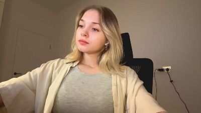 AlethaStewart live cam on Cam4
