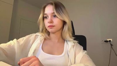 AlethaStewart live cam on Cam4