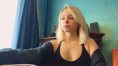 AlethaStewart live cam on Cam4