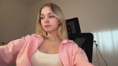 AlethaStewart live cam on Cam4