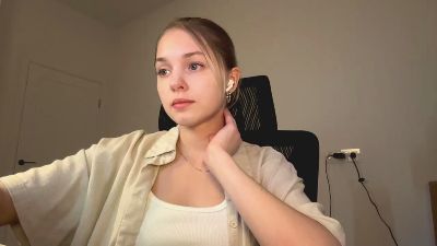 AlethaStewart live cam on Cam4