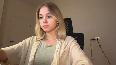 AlethaStewart live cam on Cam4