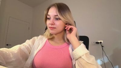 AlethaStewart live cam on Cam4