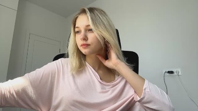 AlethaStewart live cam on Cam4
