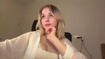 AlethaStewart live cam on Cam4