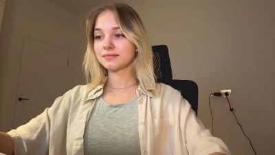 AlethaStewart live cam on Cam4