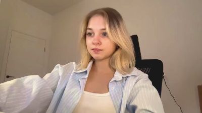 AlethaStewart live cam on Cam4