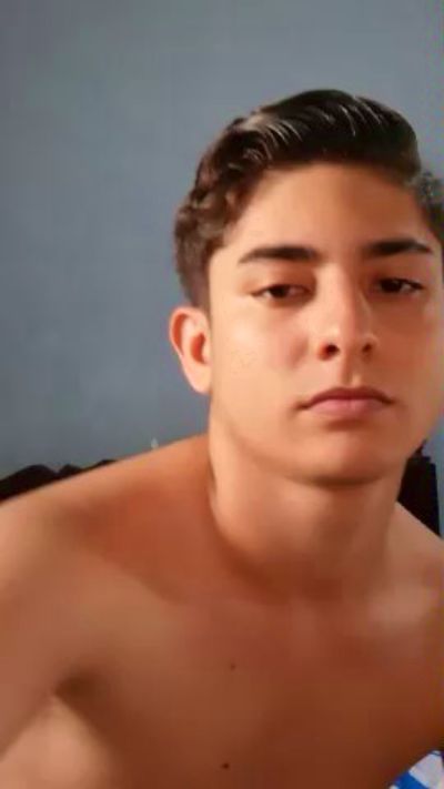 Alex18sroc Live Cam on Cam4 and RICams