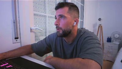 Alex877x live cam on Cam4