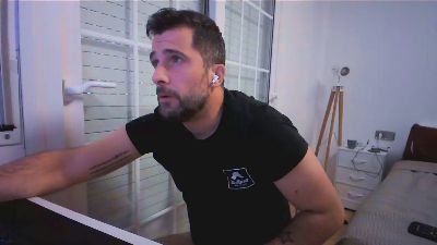 Alex877x live cam on Cam4