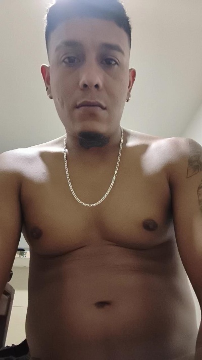 Alex_brow live cam on Cam4
