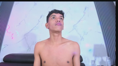 Alex_xxx69 live cam on Cam4