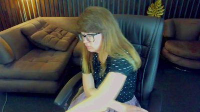 AlexaAmour live cam on Cam4
