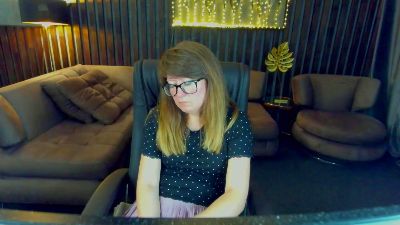 AlexaAmour live cam on Cam4