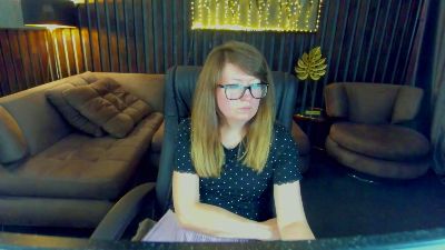 AlexaAmour live cam on Cam4