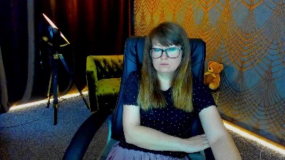 AlexaAmour live cam on Cam4