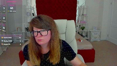 AlexaAmour live cam on Cam4
