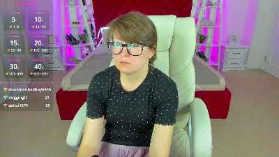 AlexaAmour live cam on Cam4