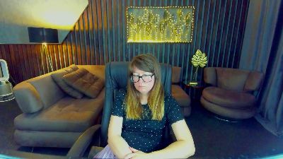 AlexaAmour live cam on Cam4