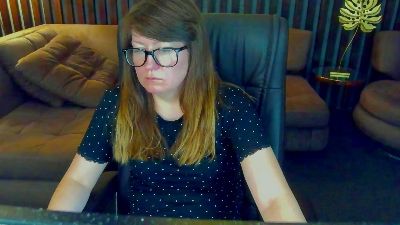 AlexaAmour live cam on Cam4