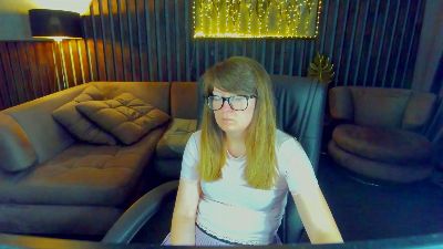 AlexaAmour live cam on Cam4