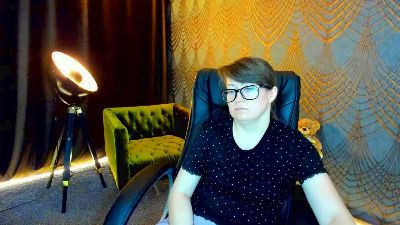 AlexaAmour live cam on Cam4
