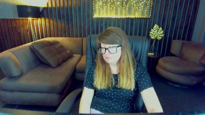 AlexaAmour live cam on Cam4