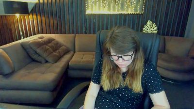 AlexaAmour live cam on Cam4