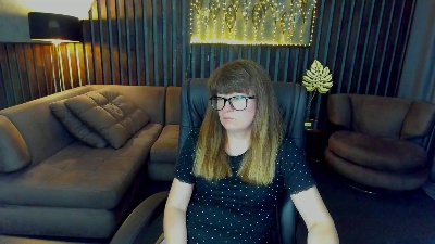 AlexaAmour live cam on Cam4