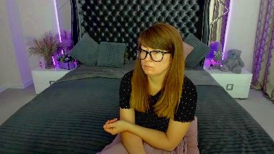 AlexaAmour live cam on Cam4