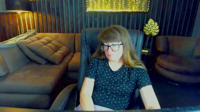 AlexaAmour live cam on Cam4