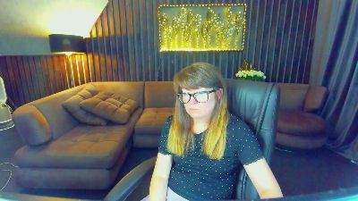 AlexaAmour live cam on Cam4