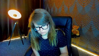 AlexaAmour live cam on Cam4