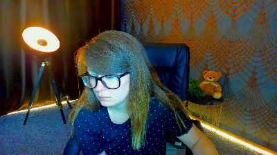 AlexaAmour live cam on Cam4