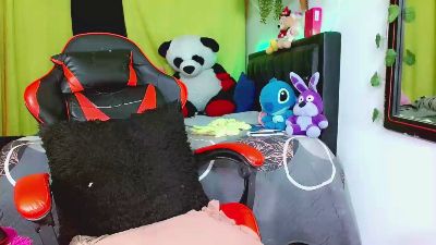 Alexa_RedHard live cam on Cam4